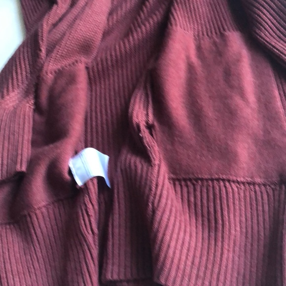 Lululemon Sweater - Picture 9 of 9